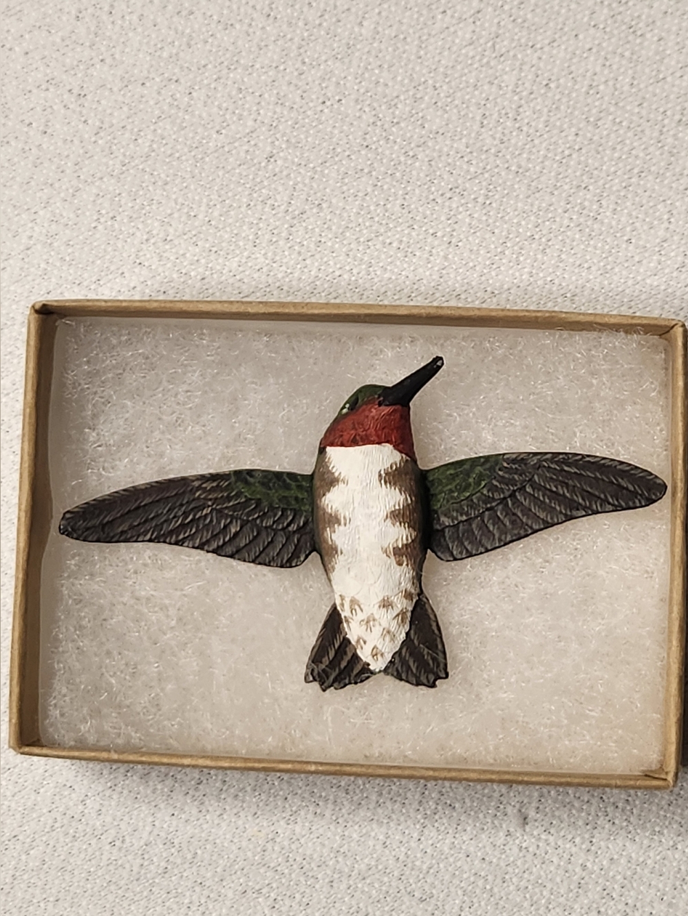 1990s Michael Van Houzen Carved Wood Hummingbird Lapel Pin In Box